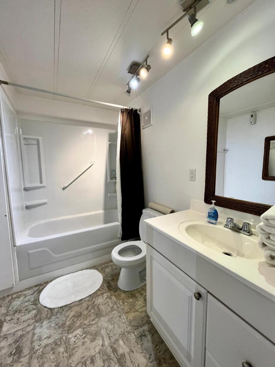 Roberts Roost Resort Quesnel Εξωτερικό φωτογραφία