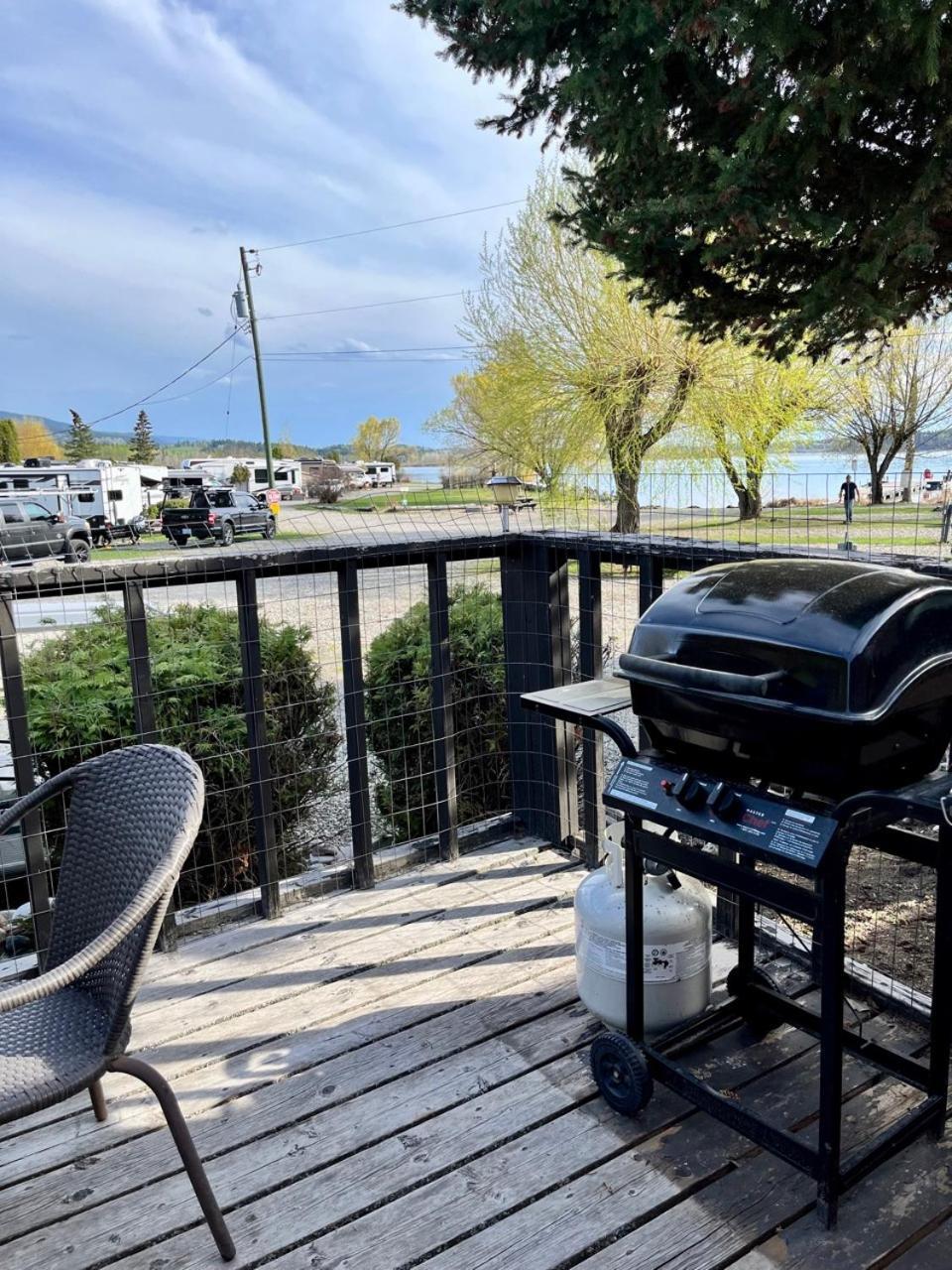 Roberts Roost Resort Quesnel Εξωτερικό φωτογραφία